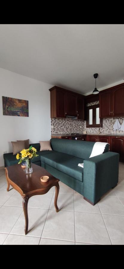Panos Luxury Suites Калампака Екстериор снимка